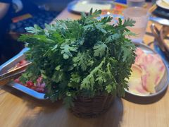 -洱火云南酸菜牛肉火锅(石景山当代商城店)