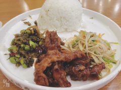 糖醋排条饭-鴻瑞興面馆(保利时光里店)