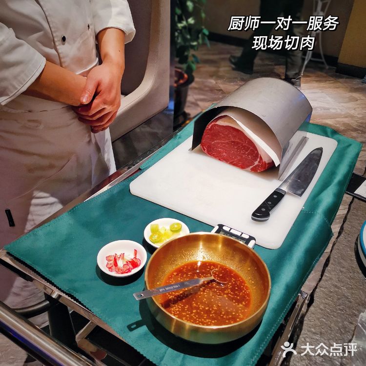 花果牛魔王 | 在烤肉店吃出高级西餐感❗️