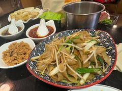 -丫丫汤膳打边炉(宏府408坊店)