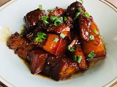 听风红烧肉-听风阁农家私房菜茶楼(龙坞店)
