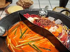 -扎起市井老火锅(乐山总店)