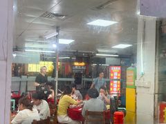 -花苑美食横琴生蚝火锅(拱北粤华路店)