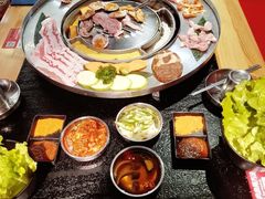 -哈哈碳都·牛肋条无限自助烤肉(宝龙店)