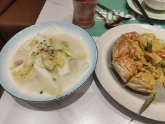 -万宝财富商业广场