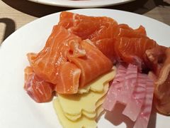 三文鱼刺身-星伦多 自助料理(圆融店)