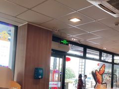 -麦当劳(庐山服务区店)