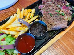 澳洲谷饲黑安格斯西冷牛排-澳骄 Aussie Kitchen·手工披萨·西餐(国大店)