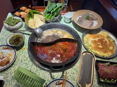 -鸿姐老火锅(静安店)