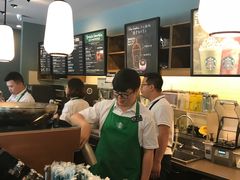 -星巴克(古美路店)