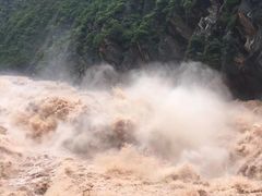 -丽江虎跳峡景区-售票处