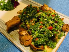 -香巴拉云南餐厅(华莱坞店)