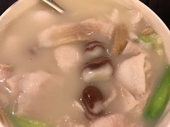 沸腾鱼片-铭轩中餐厅·海南菜·粤菜(亚龙湾瑞吉店)