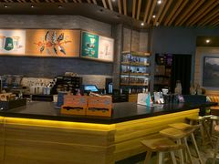 -星巴克臻选(周浦万达店)