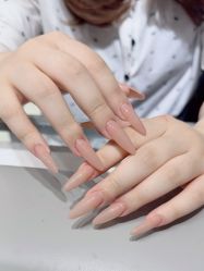 -艾珂·美甲美睫