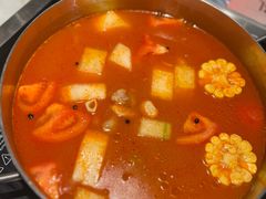 -尚尚仙·酸汤猪手·猪肚鸡火锅(华联万柳购物中心店)