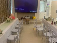 -小时光泳池别墅轰趴