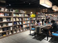 -漓江书院(三祺广场店)