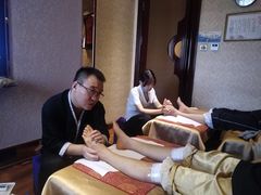 -华夏良子足疗按摩艾灸spa(环山东路店)