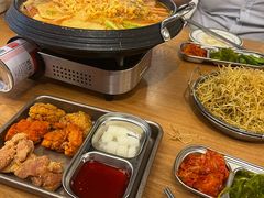 -WOW LUCKY创意韩料(龙阳广场店)