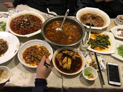 -金良酸菜鱼(宁海路总店)