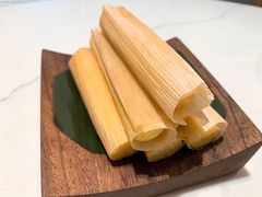 黄金玉米粑粑-渔语鱼酸菜鱼新川菜(来福士店)