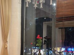 -Mark&Mars Restaurant