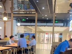 -老乡鸡(上海品尊国际中心店)