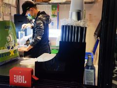 -小柠快跑·手打柠檬茶(万松园店)