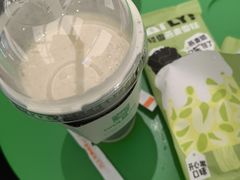 -沪上阿姨·臻选茶饮(上海环球港店)