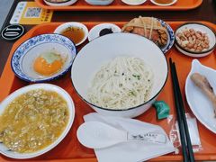 -百年老字号·观振兴蟹黄面·三虾面·苏式面(观前街富仁坊巷店)