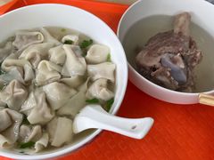 -周震馄饨