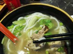 -南苑风味过桥米线(革新路店)