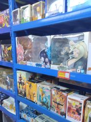 -逝水玩具折扣店