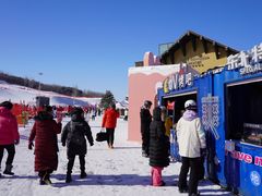 -中旅松花湖滑雪场