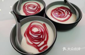 Yichun Blueberry Tofu Pudding