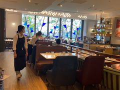 -港丽餐厅(高德置地店)