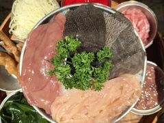 -王歘歘·chuǎ火锅(五道营店)