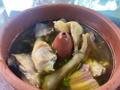 龙井茶香鸡-茶人村·只此江南(西湖总店)
