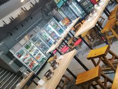 大堂-范贤光鸡公煲(平乐园总店)