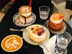 花环-BE NORMAL CAFE(霞溪路店)