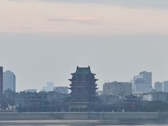 -秋水广场