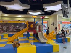 -蓝旗亲子游泳(范湖万达广场店)