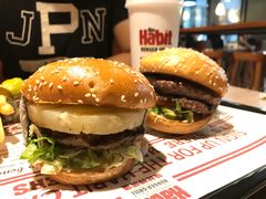 凤梨牛肉特煲-The Habit Burger Grill 哈比特汉堡(复兴soho店)