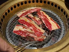 -山川小町·极番烧肉(新地假日广场店)