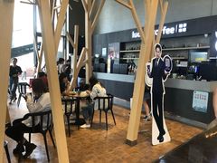 -瑞幸咖啡(艺树家工场店)