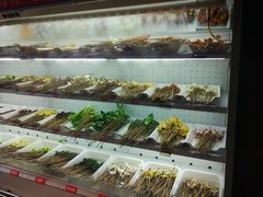 -牛華八婆火锅串串(南中环店)