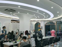 -MOVAN  HAIR莫凡匠人发型屋