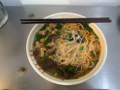 -文山荷鲜居(翠湖店)
