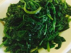 -尘香•传统川菜(创汇首座店)